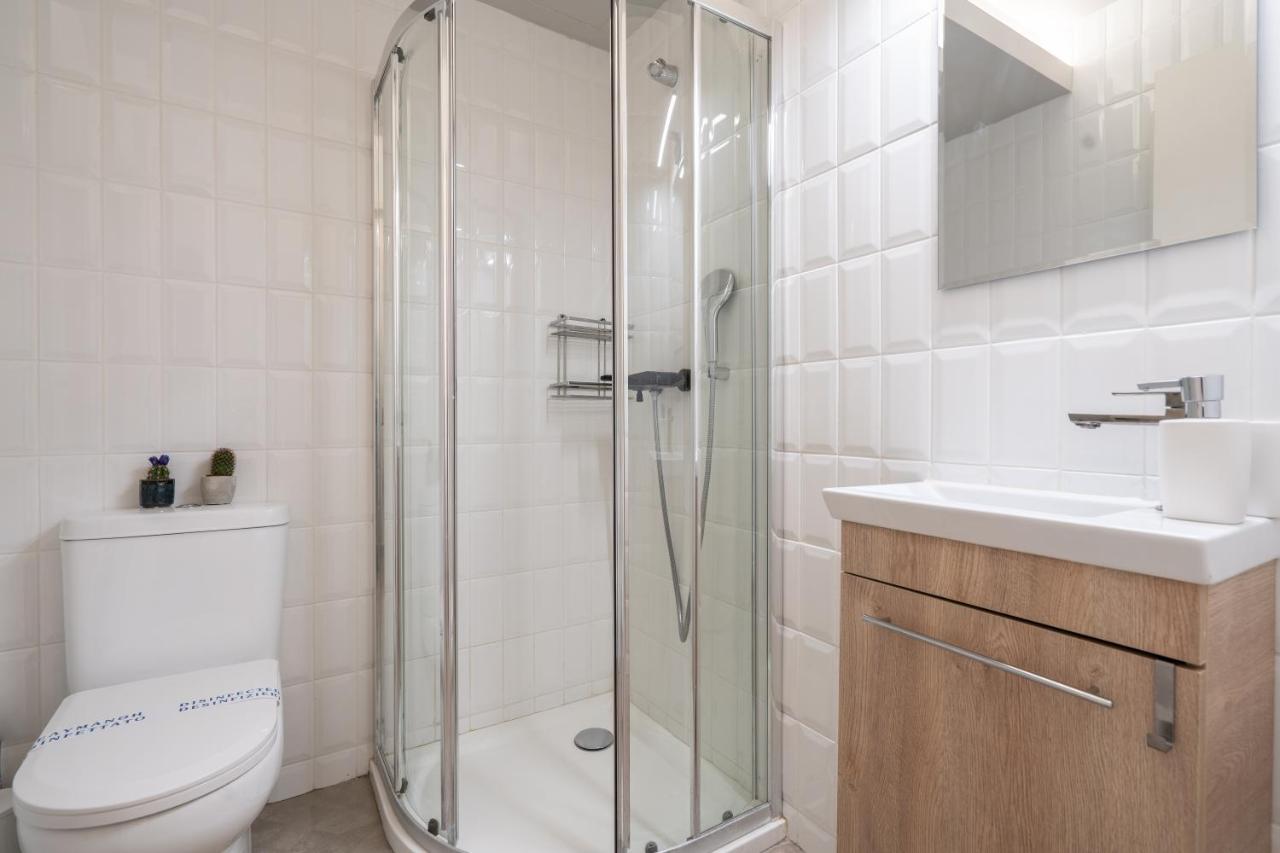 Apartment ☆kalimarmaro 3bd For Max Fun & Comfortability☆